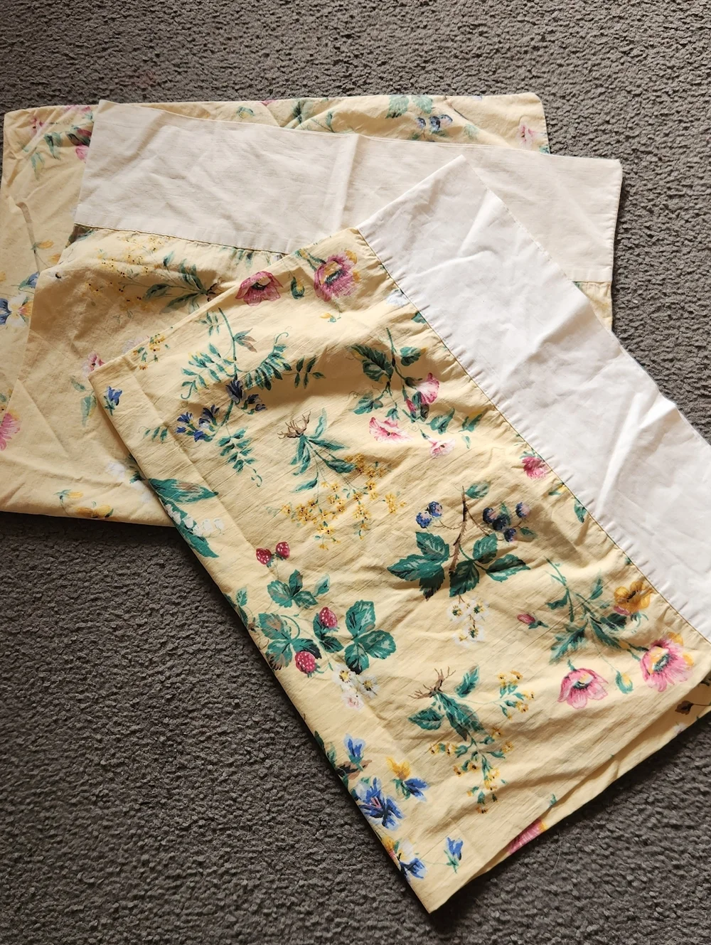 LIZ WEAR Sheet Set 2 Shams Yellow Floral Home Bedding Vintage Made USA - Picture 14 of 14